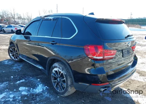 2015 BMW X5 xDrive35I z USA, uszkodzony, nr VIN 5UXKR0C5XF0K52626